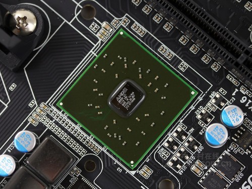 推土機(jī)最佳拍檔 AMD旗艦990FX主板深度評測（8） 
